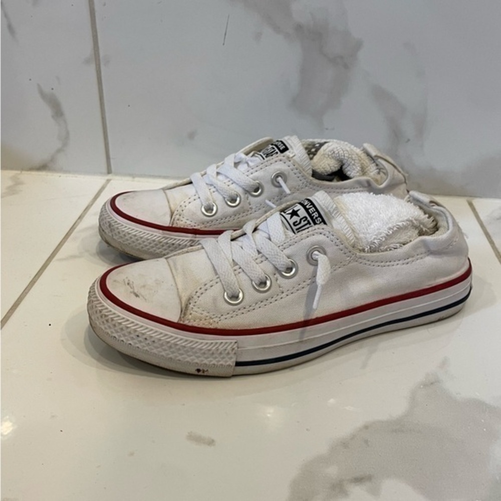 All Star Converse | Chuck Taylor Shoreline Classic Slip On White Sneakers - Picture 16 of 17